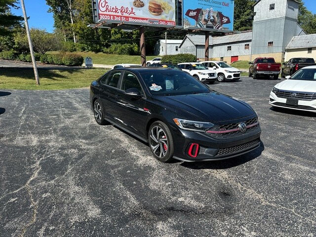 2024 Volkswagen Jetta GLI 2.0T Autobahn photo 4