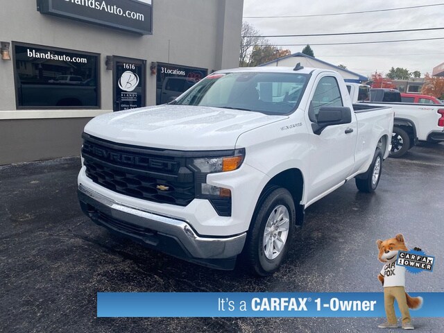 2024 Chevrolet Silverado 1500 Work Truck photo 2