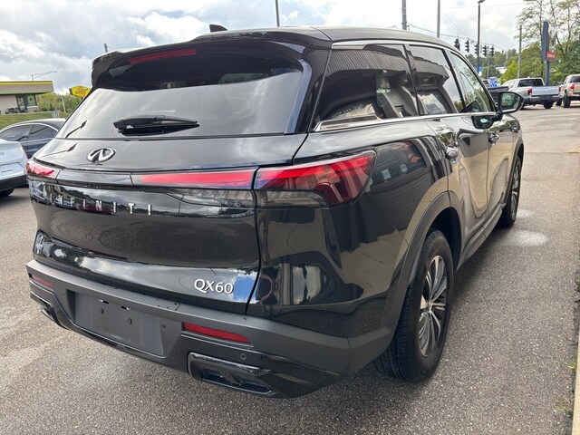 2022 Infiniti QX60 Pure photo 3