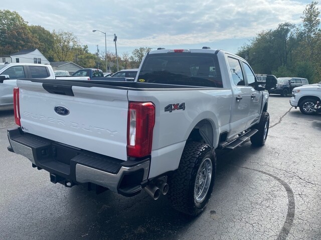 2024 Ford F-350 XL photo 4