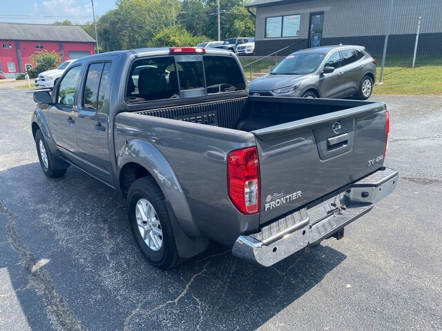 2019 Nissan Frontier SV photo 2