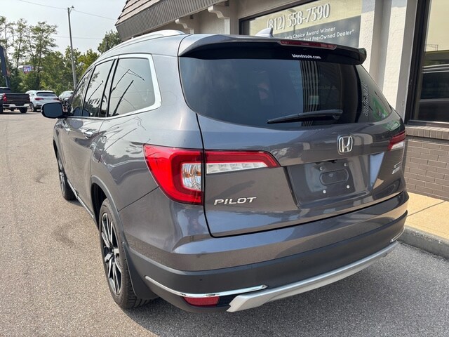 2021 Honda Pilot Touring photo 2