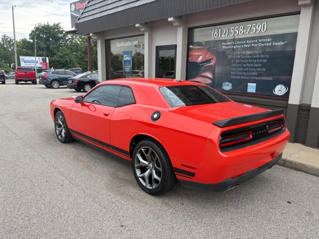 Used 2017 Dodge Challenger SXT Coupe
