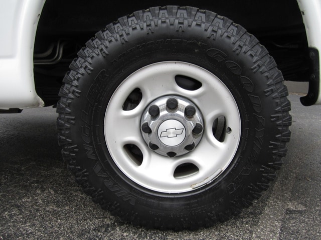 2019 Chevrolet Express Passenger LT - Photo 26