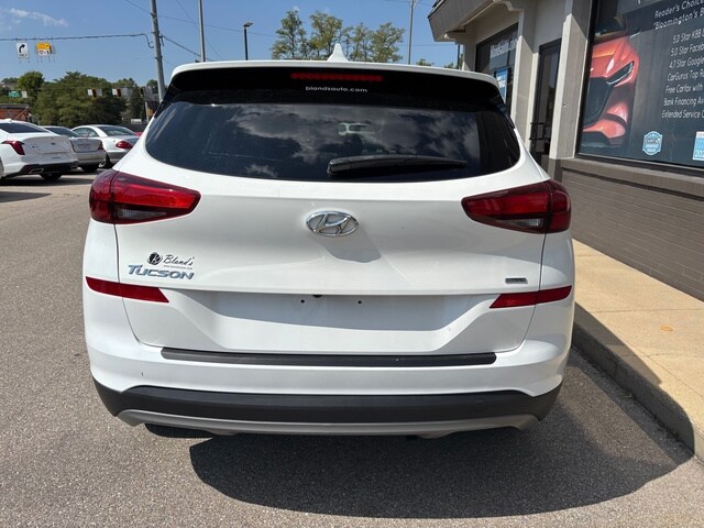 2021 Hyundai Tucson SE photo 2