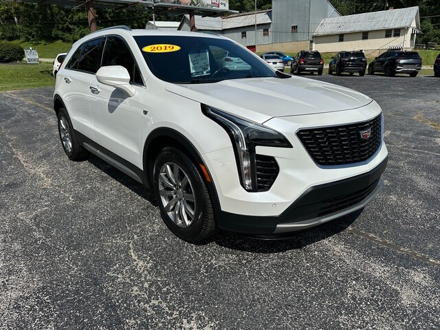 2019 Cadillac XT4 Premium Luxury photo 4