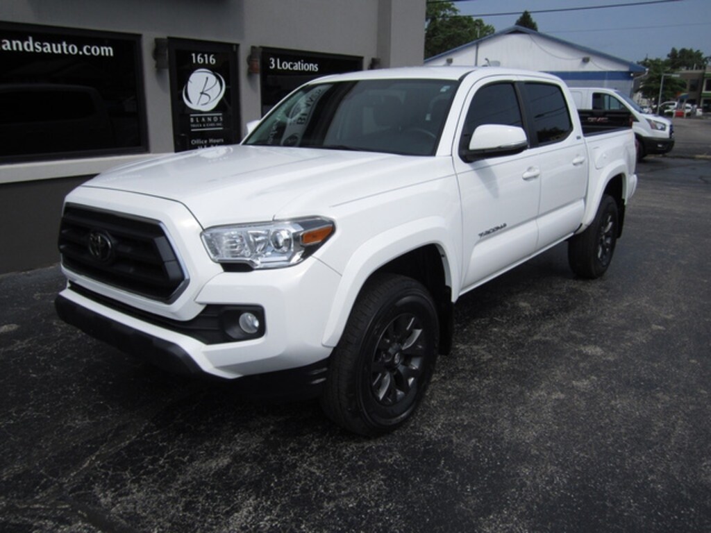 Used 2023 Toyota Tacoma SR5 V6 Truck Double Cab