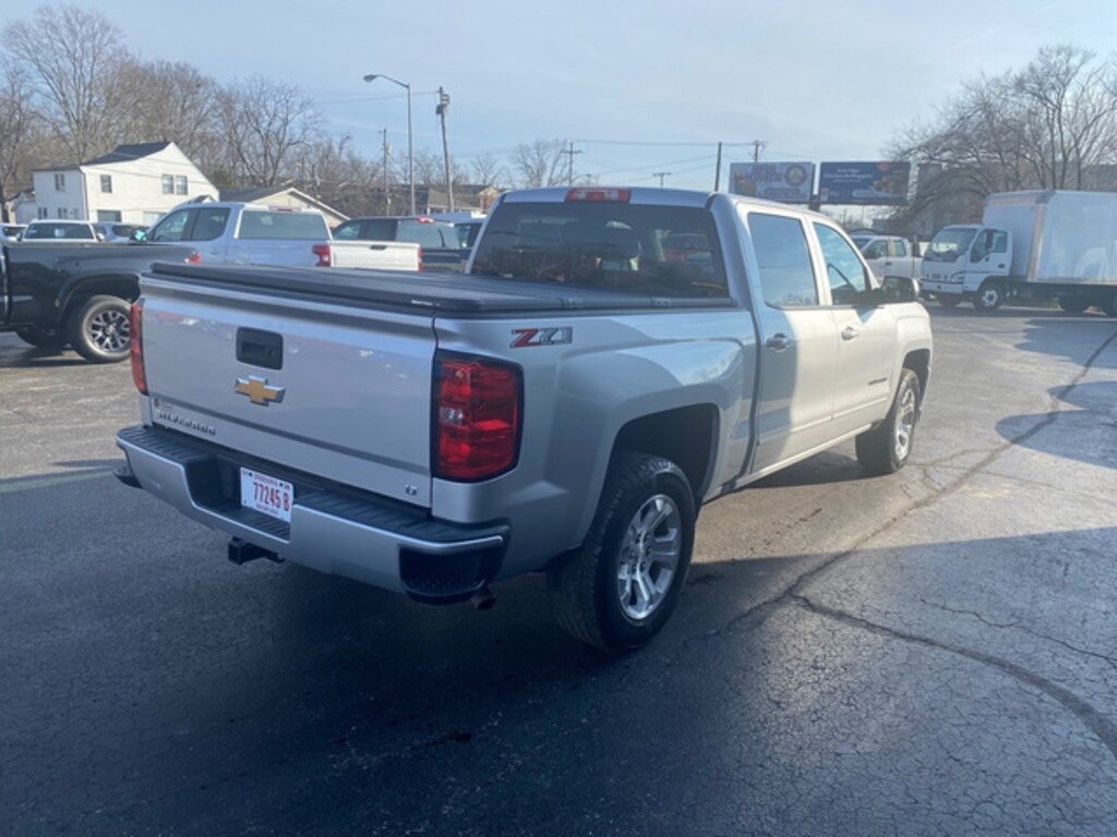 Used 2018 Chevrolet Silverado 1500 LT Truck Crew Cab