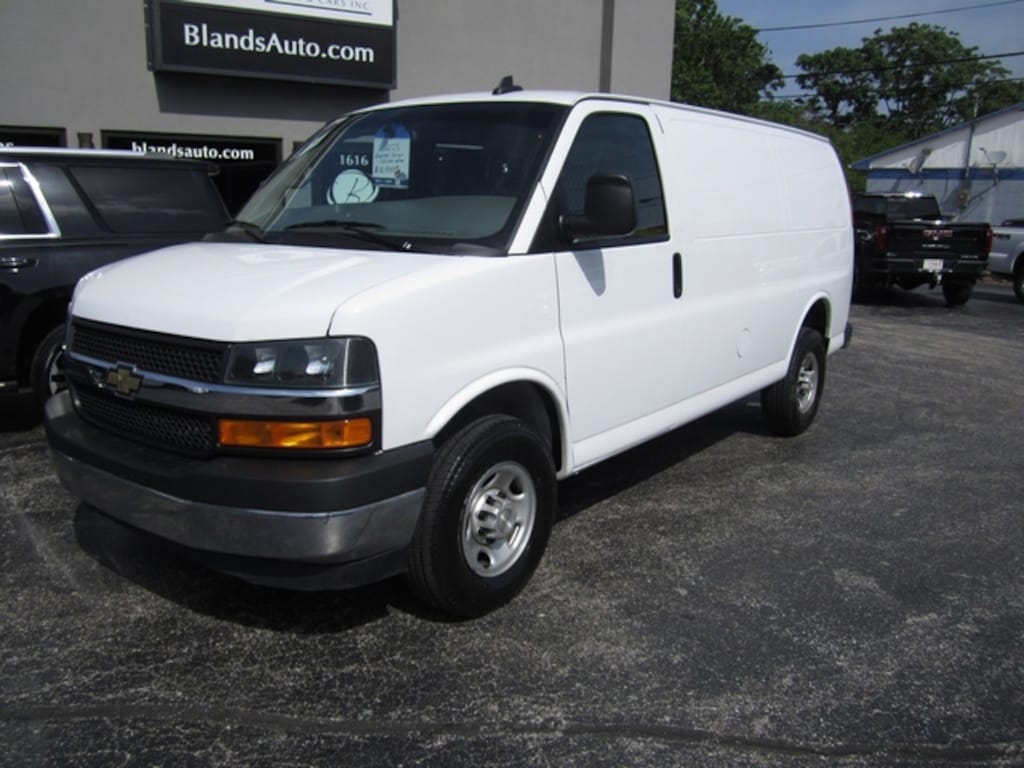 Used 2023 Chevrolet Express 2500 Work Van Van Cargo Van