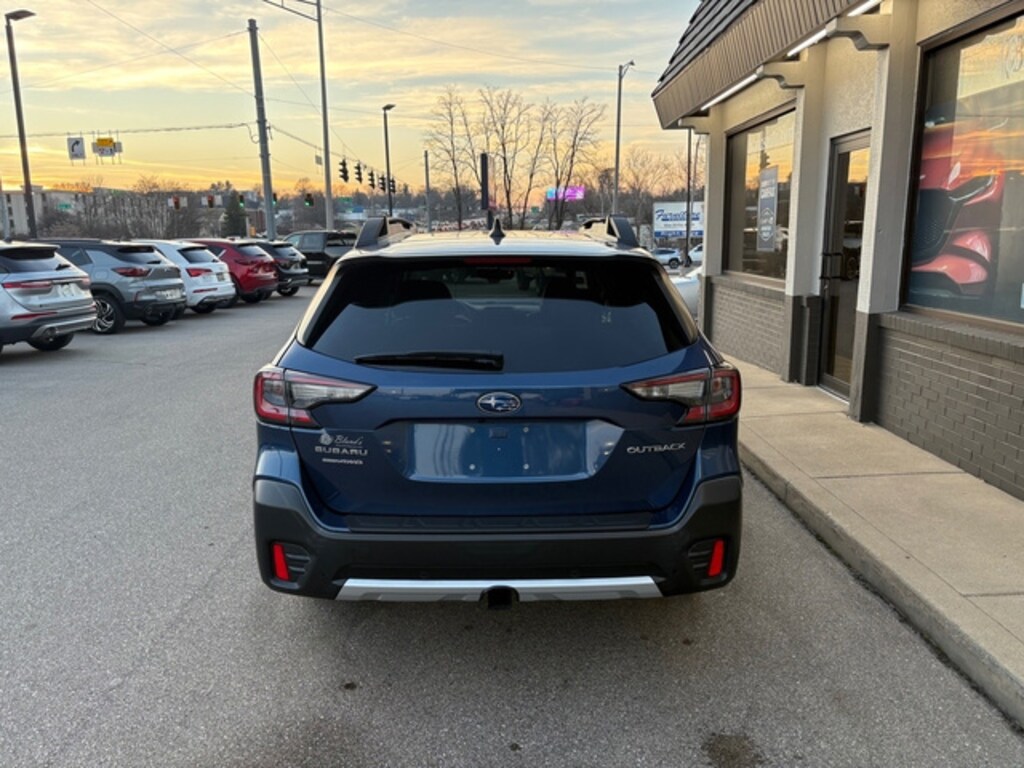 Used 2020 Subaru Outback Limited SUV