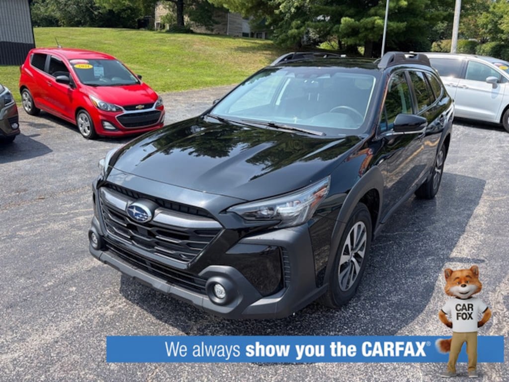 Used 2023 Subaru Outback Premium SUV