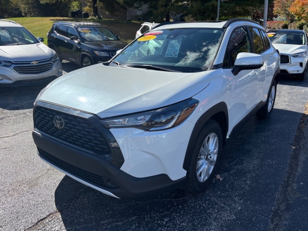 Used 2022 Toyota Corolla Cross LE SUV