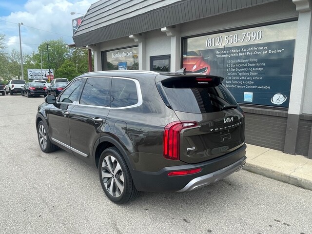 2022 Kia Telluride S photo 2