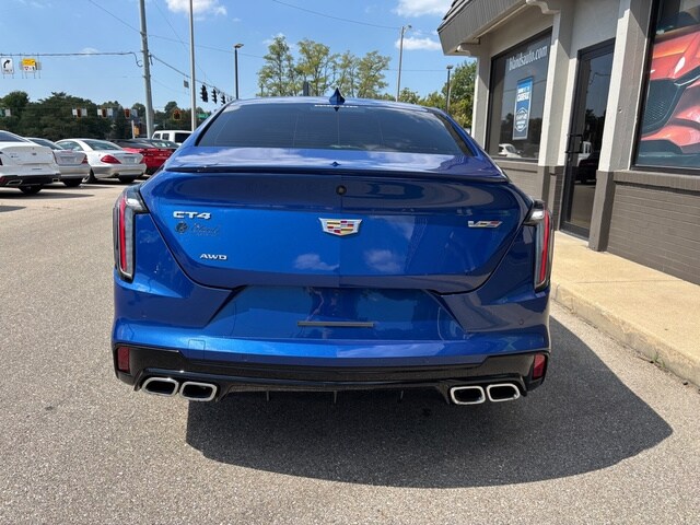 2023 Cadillac CT4 photo 3