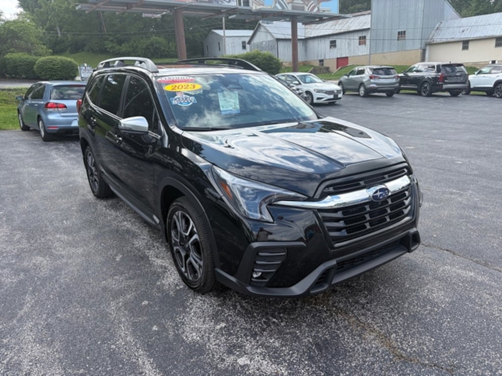 Used 2023 Subaru Ascent Limited 7-Passenger SUV