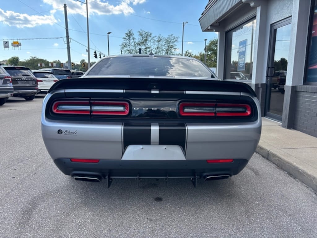Used 2016 Dodge Challenger R/T Coupe