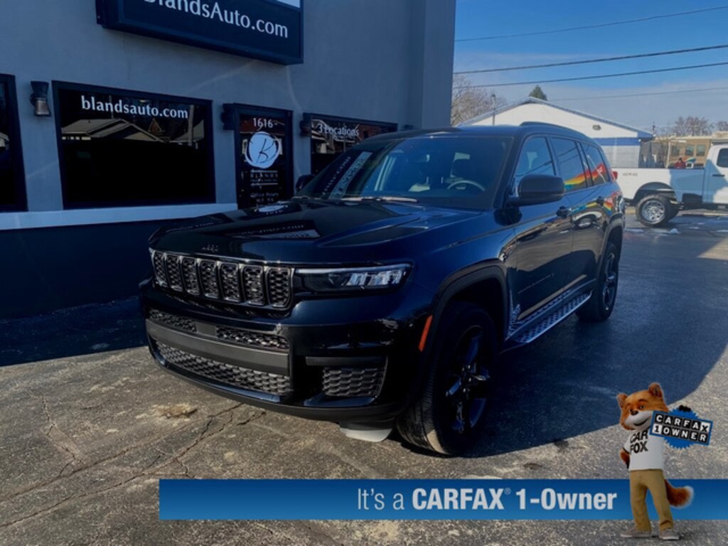 Used 2024 Jeep Grand Cherokee L Laredo SUV