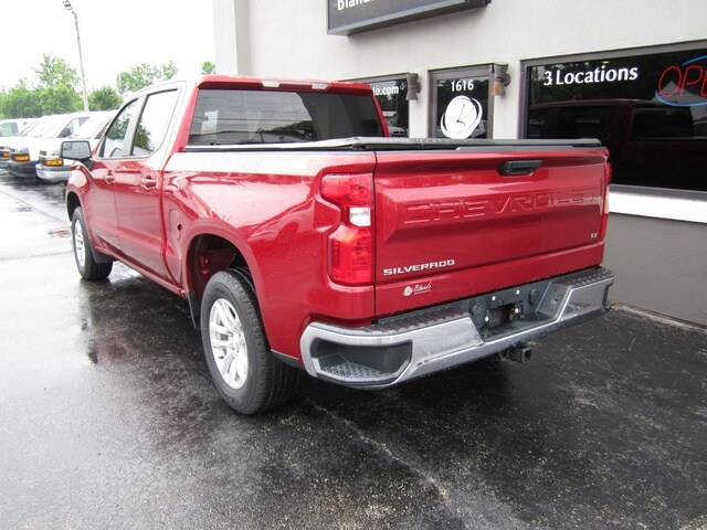 2020 Chevrolet Silverado 1500 LT photo 3