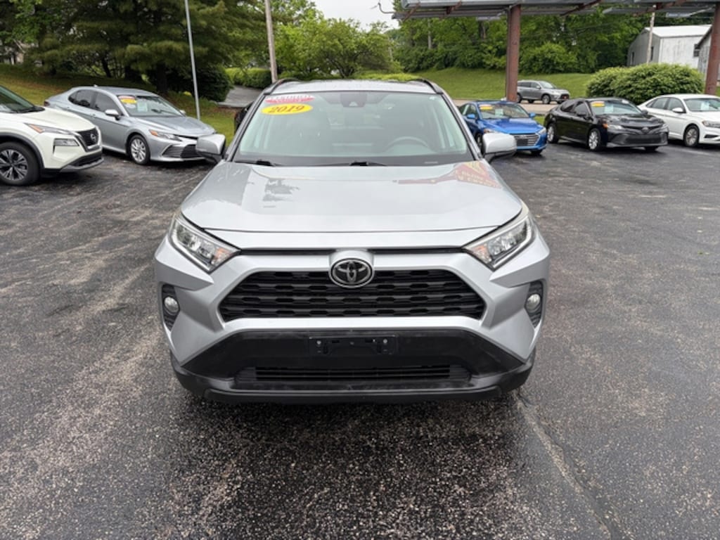 Used 2019 Toyota RAV4 XLE SUV