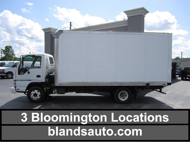 2006 Isuzu NPR's photo