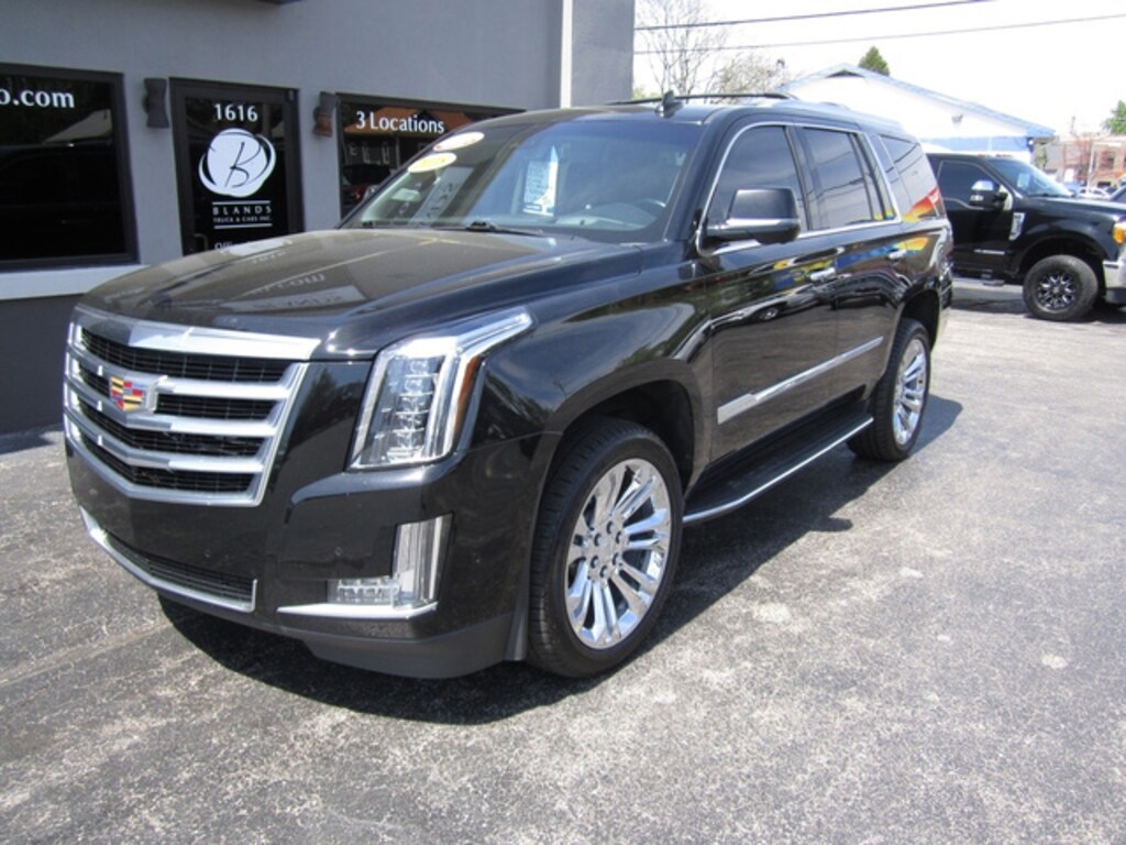 Used 2018 CADILLAC Escalade Luxury SUV