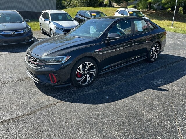 2024 Volkswagen Jetta GLI 2.0T Autobahn photo 2