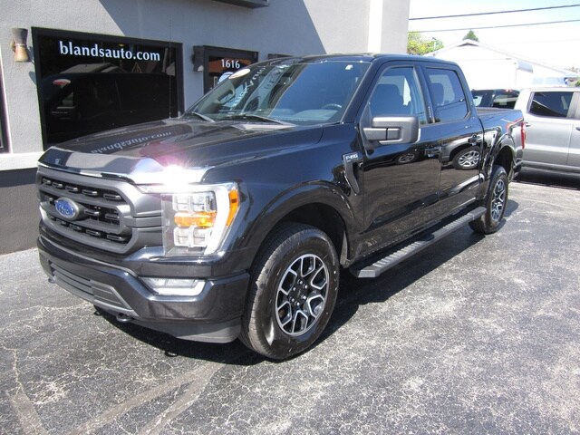 2023 Ford F-150 photo 2