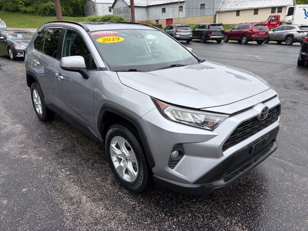 Used 2019 Toyota RAV4 XLE SUV