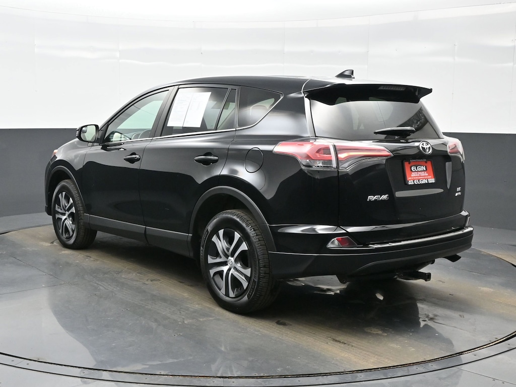 Used 2018 Toyota RAV4 LE SUV