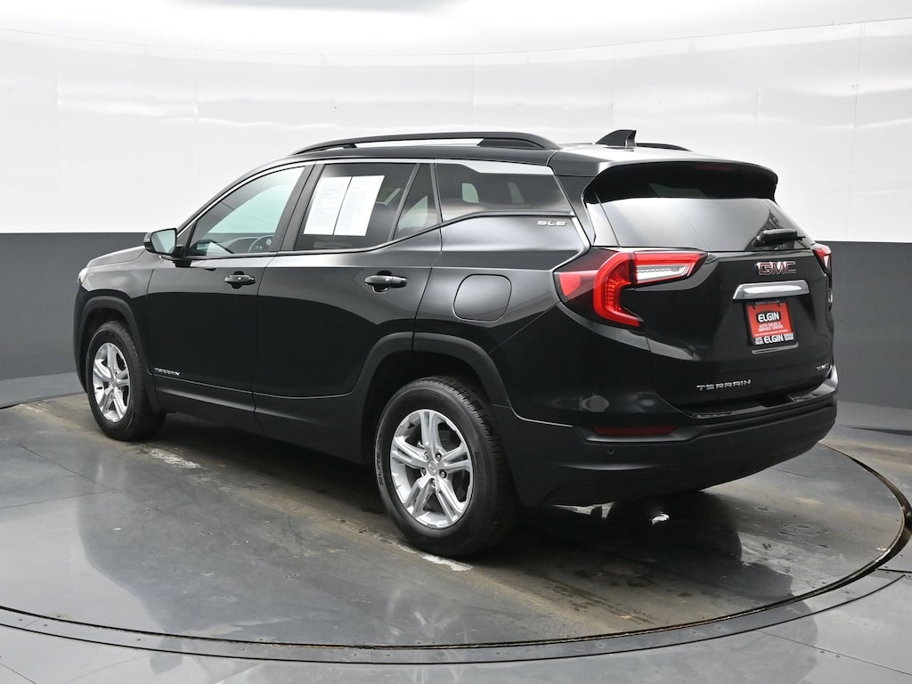 Used 2022 GMC Terrain SLE SUV
