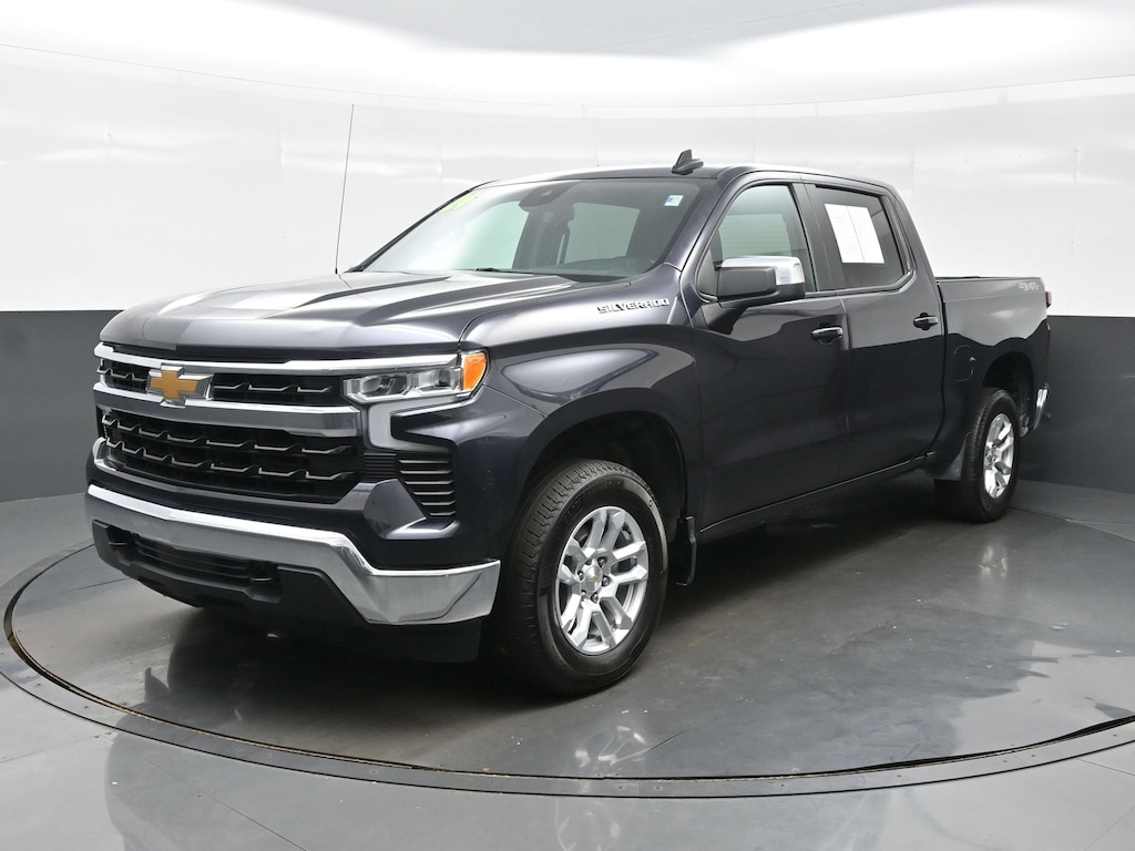 Used 2024 Chevrolet Silverado 1500 LT Truck Crew Cab