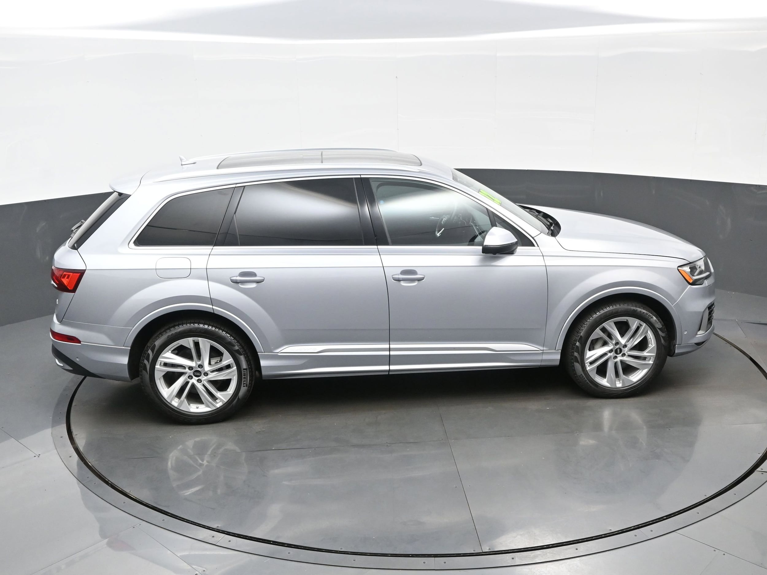 2022 Audi Q7 Premium Plus - Photo 44