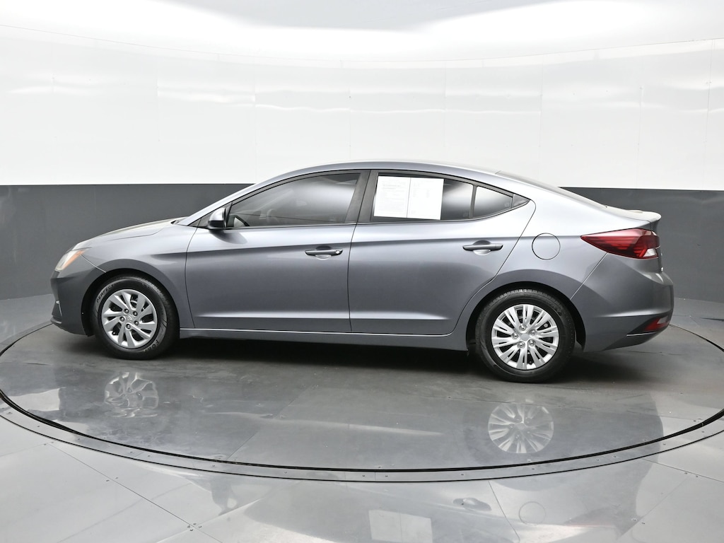 Used 2019 Hyundai Elantra SE Sedan