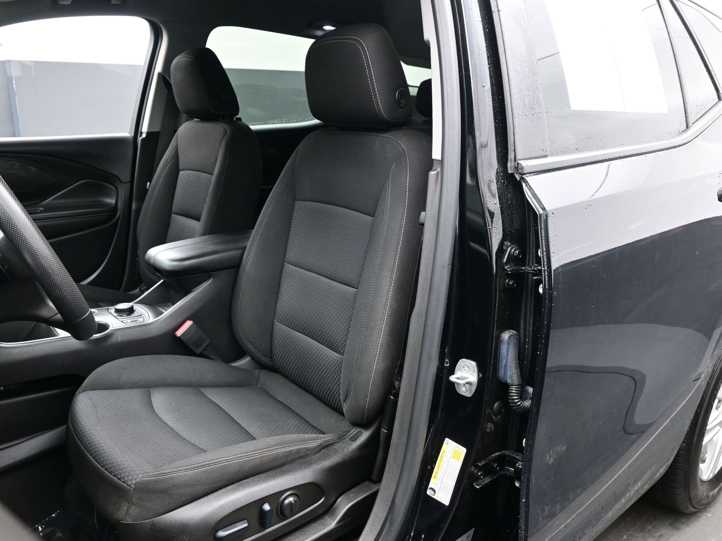 2022 GMC Terrain SLE - Photo 12