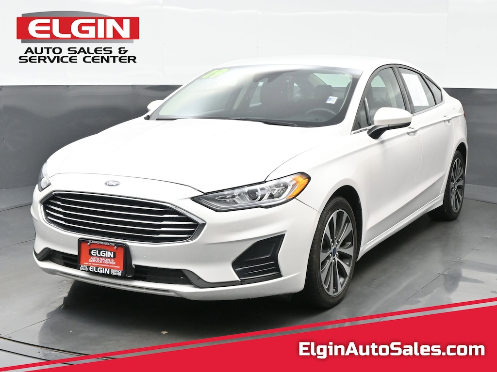 Used 2019 Ford Fusion SE Sedan