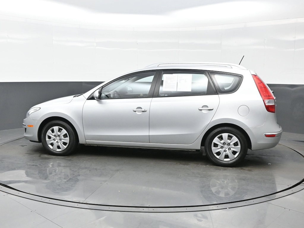 Used 2011 Hyundai Elantra Touring GLS Hatchback