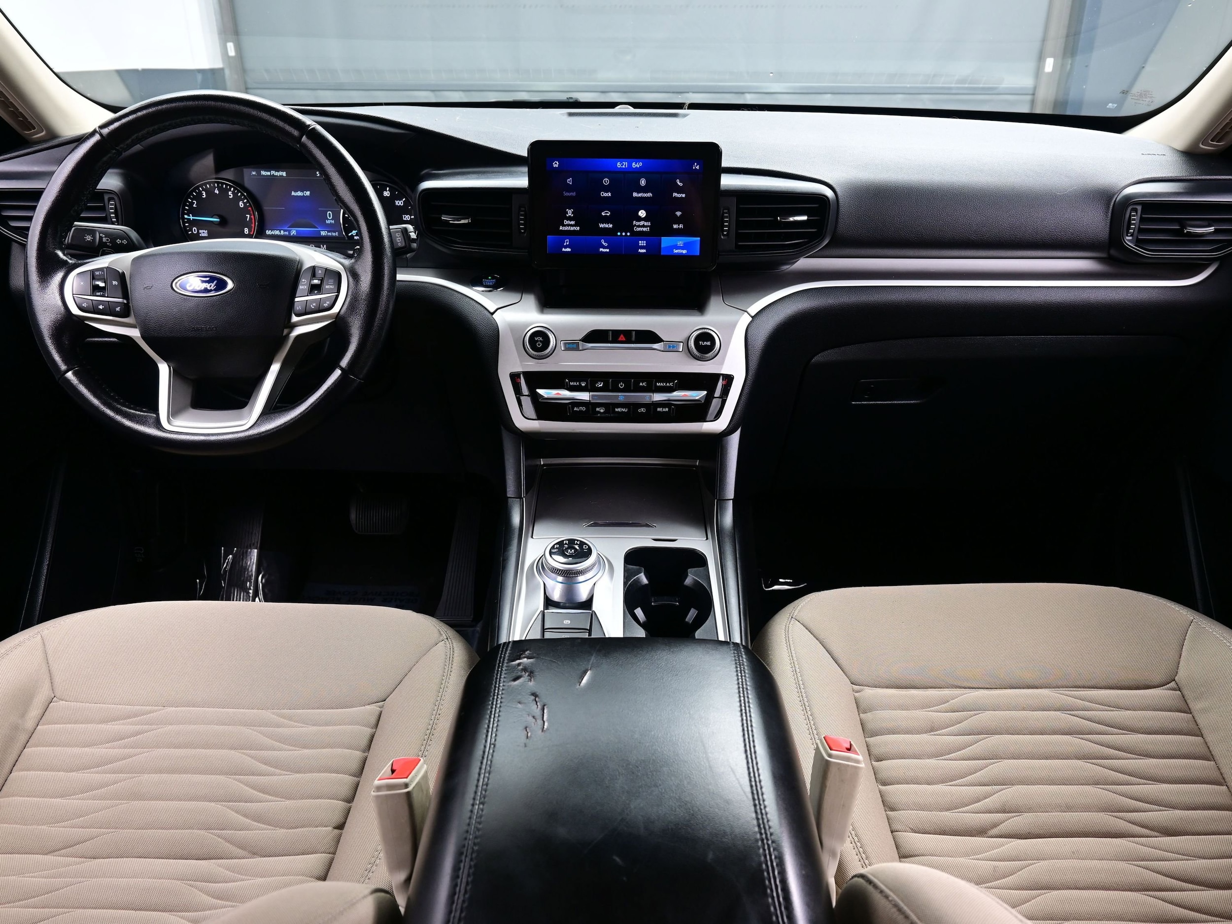 2021 Ford Explorer XLT - Photo 19