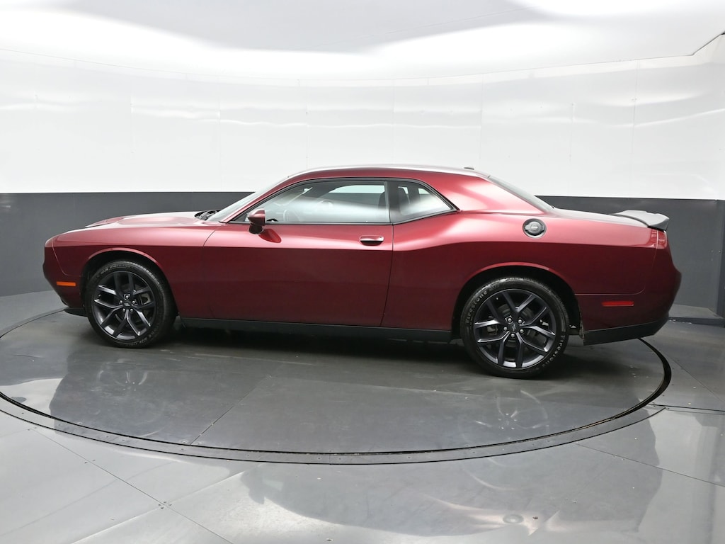 Used 2022 Dodge Challenger SXT Coupe