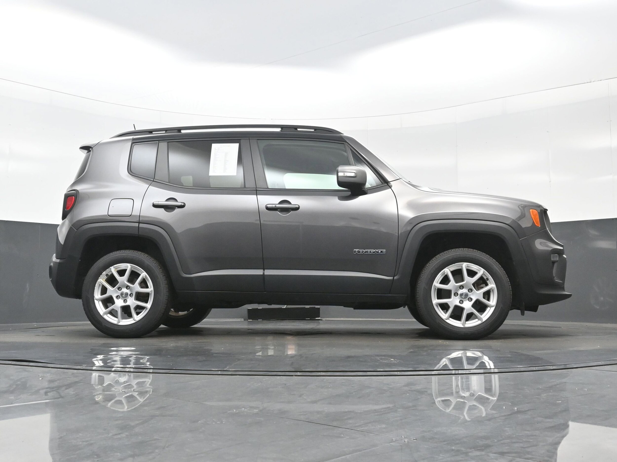 2021 Jeep Renegade Limited - Photo 32