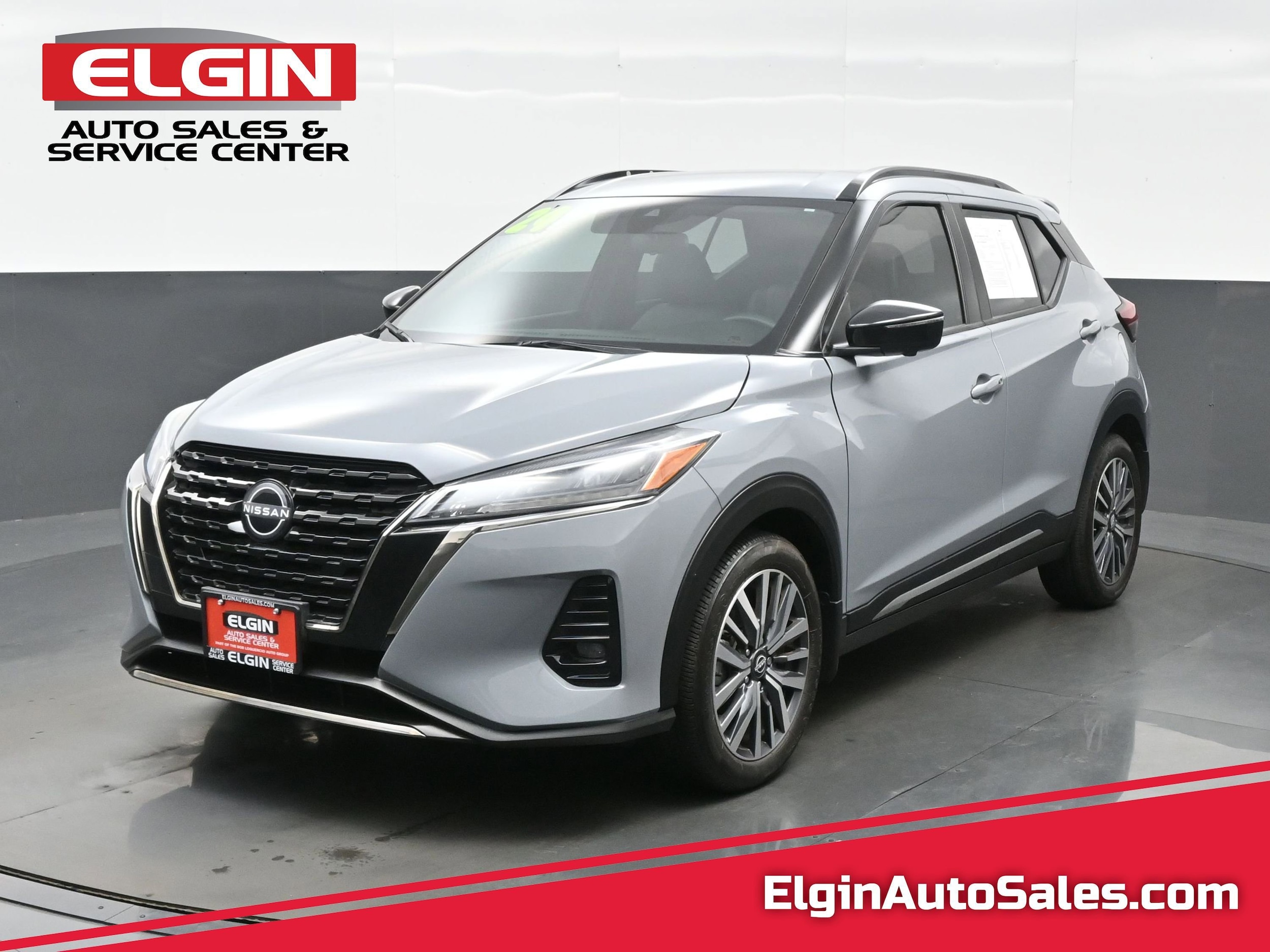 2024 Nissan Kicks SR's photo