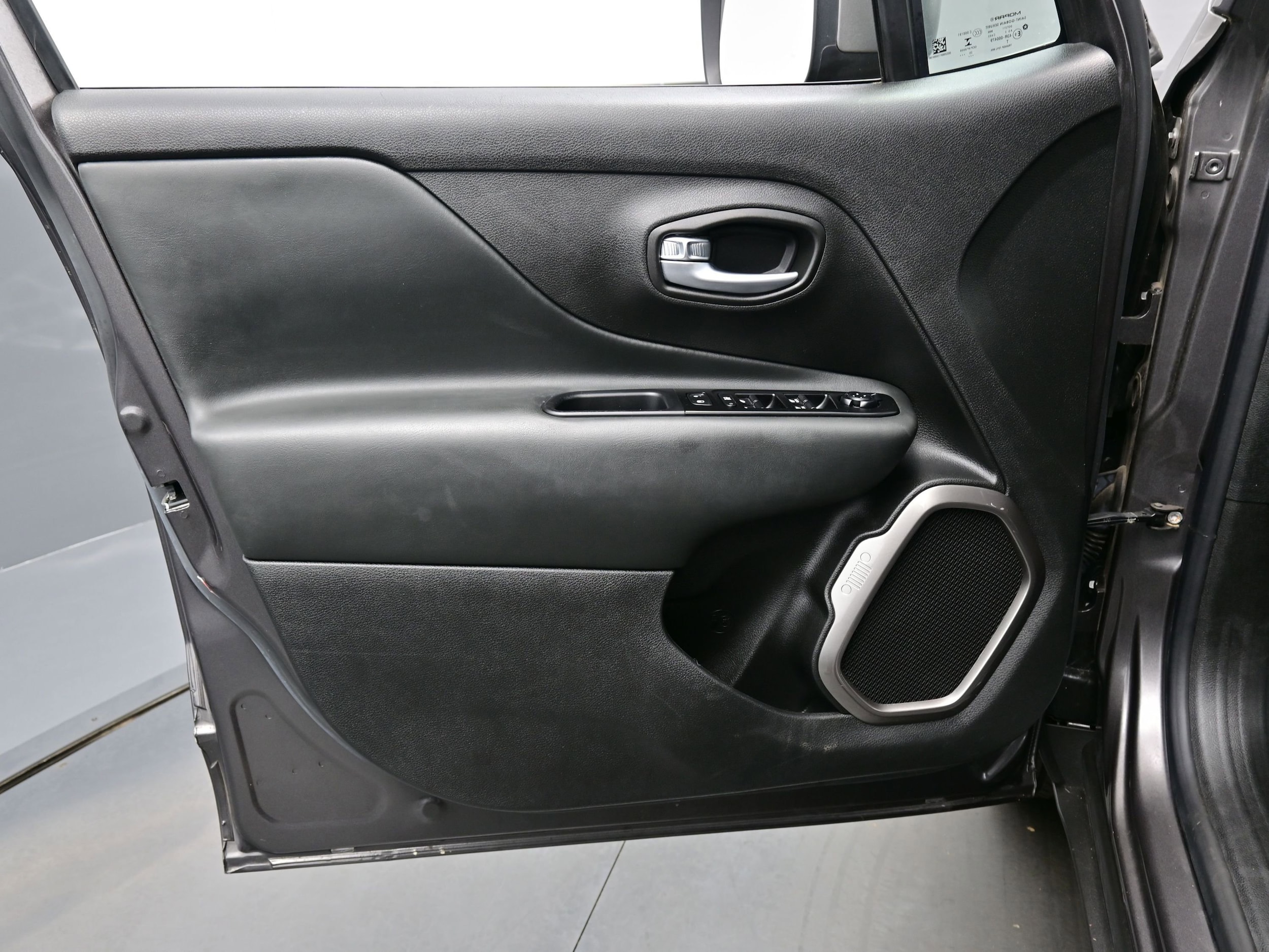 2021 Jeep Renegade Limited - Photo 10