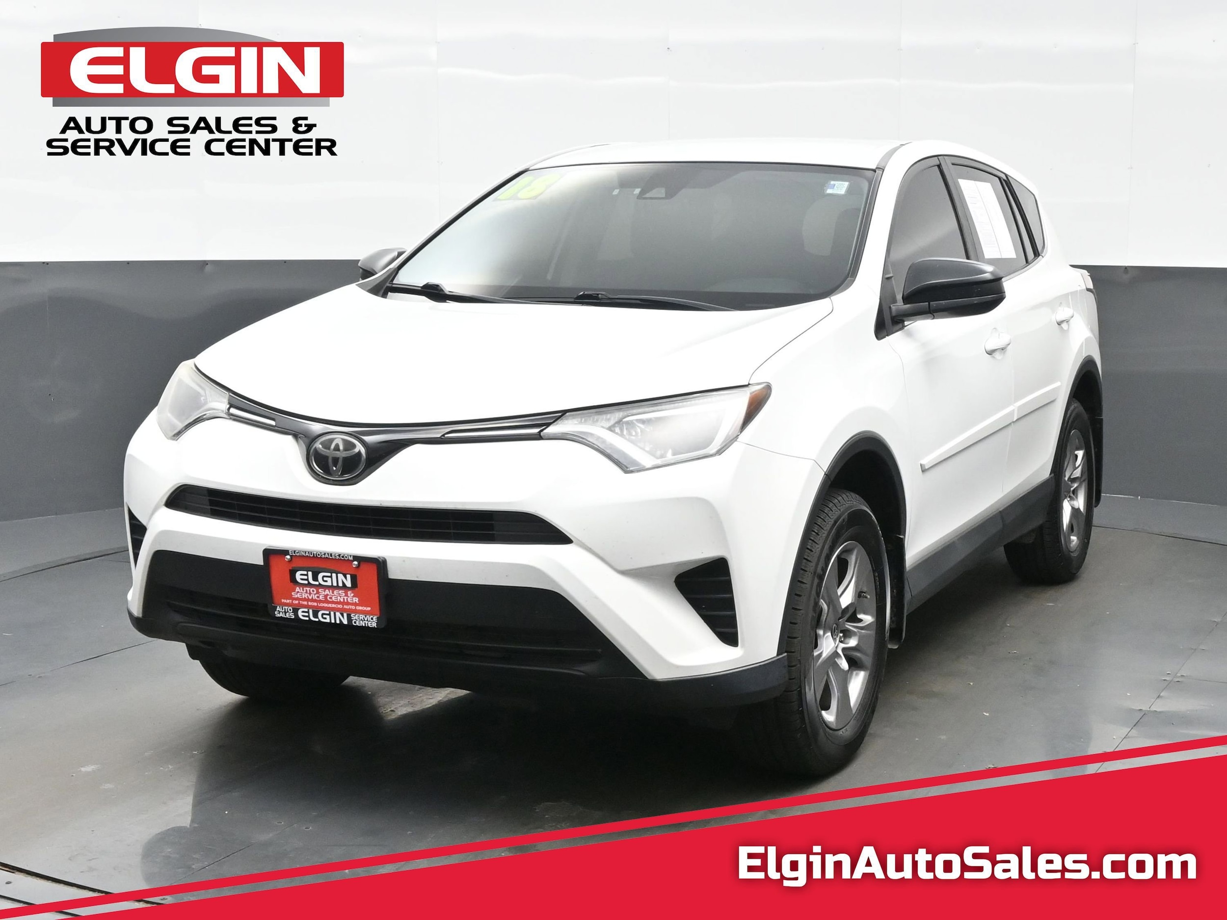 2018 Toyota RAV4 LE AWD's photo