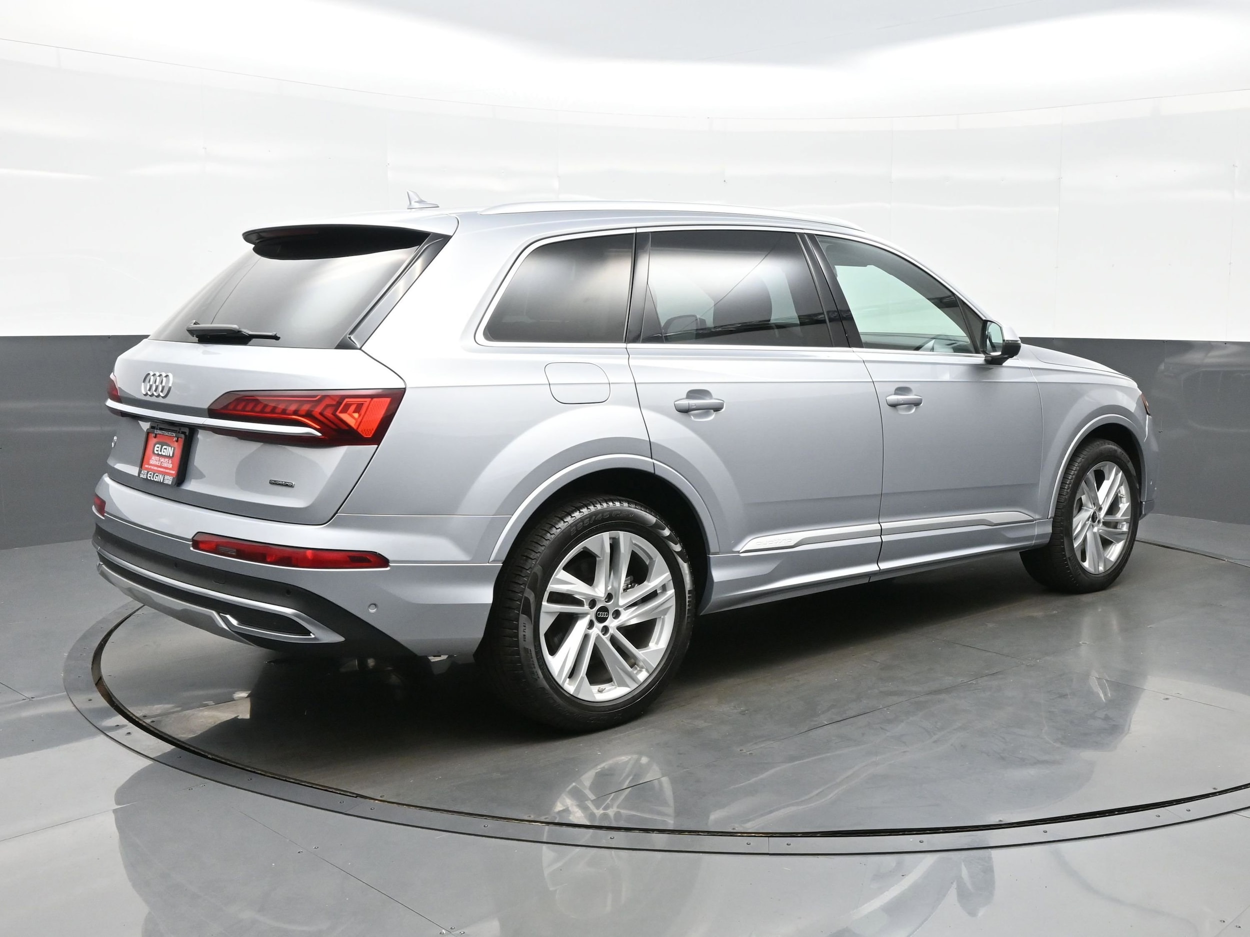 2022 Audi Q7 Premium Plus - Photo 6