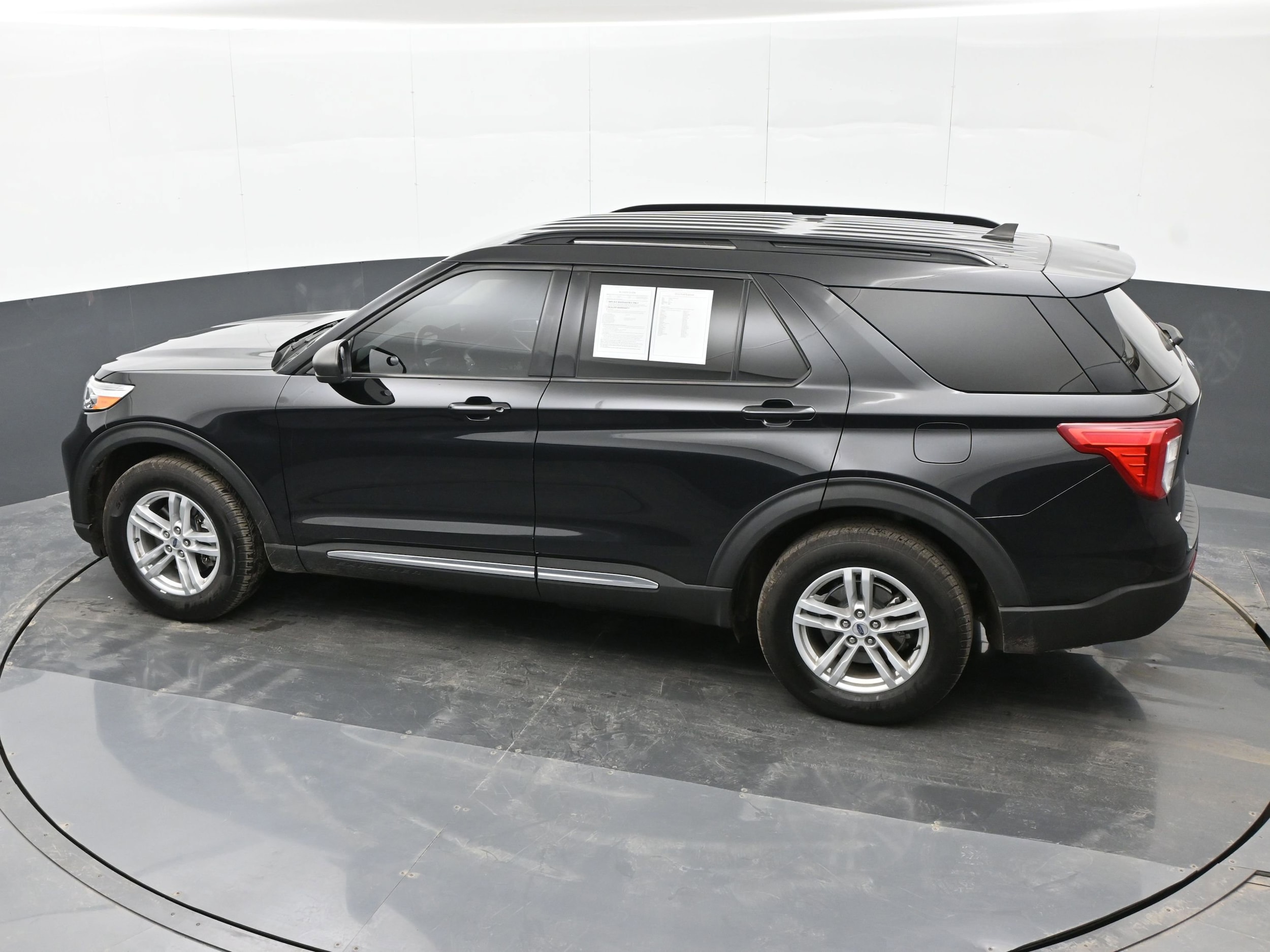2021 Ford Explorer XLT - Photo 37