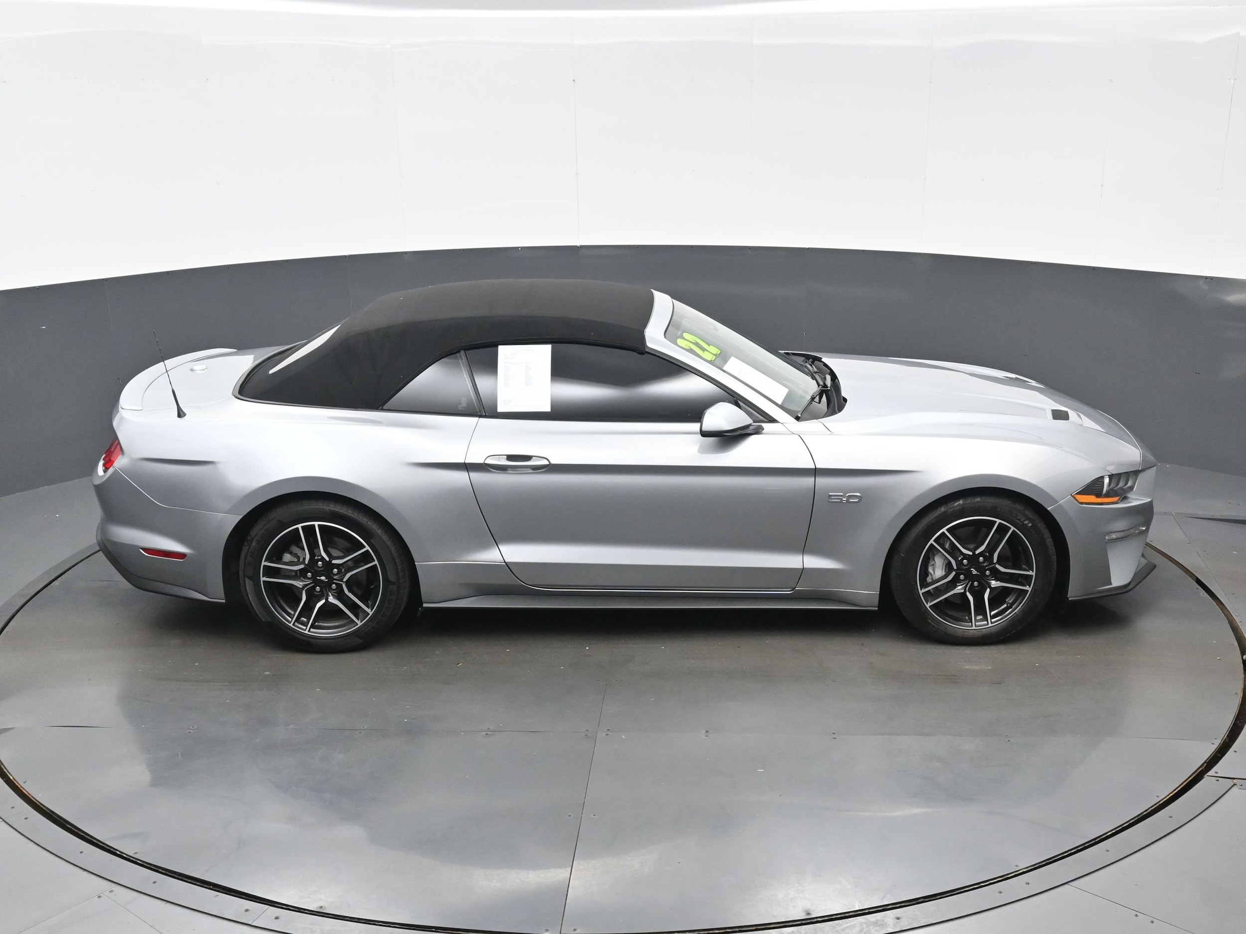 2022 Ford Mustang GT Premium - Photo 38