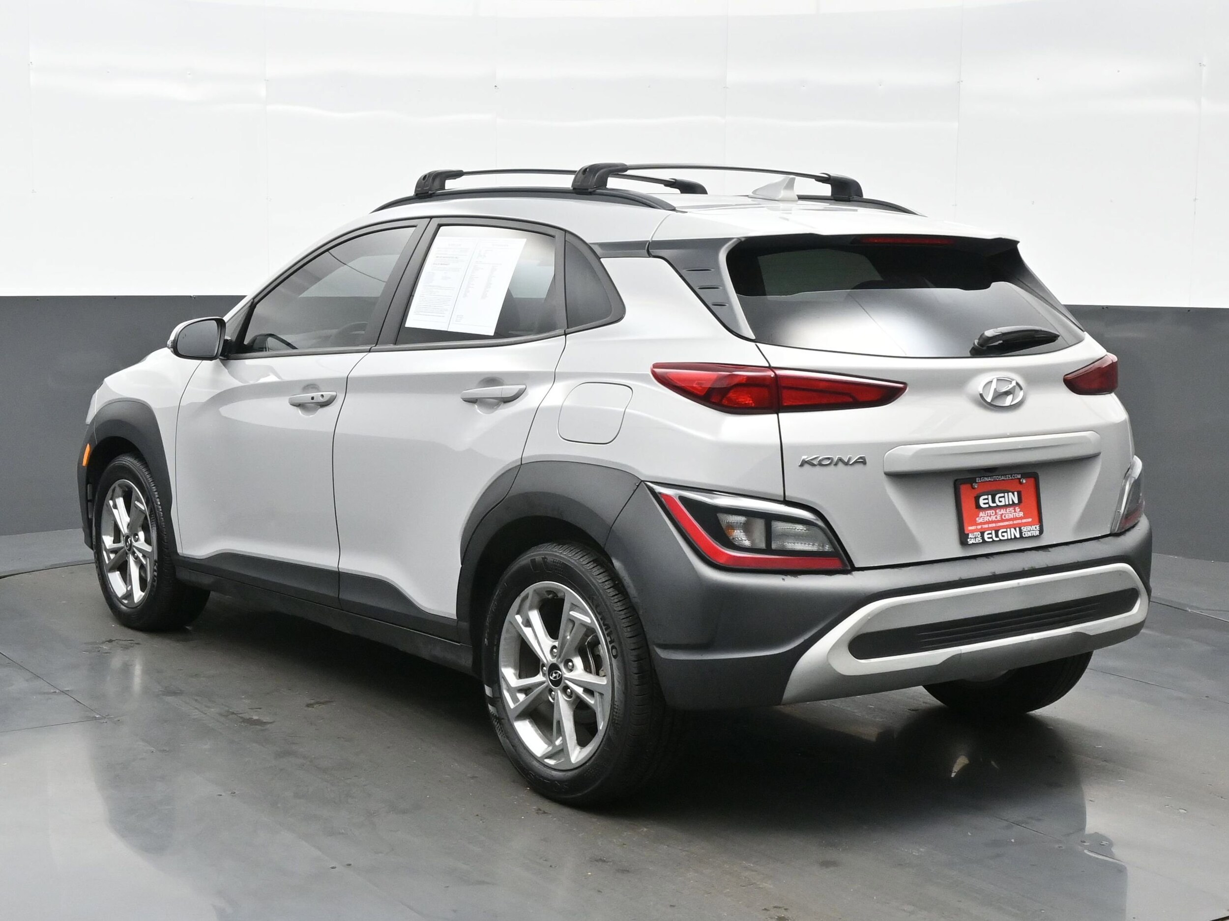 2023 Hyundai Kona SEL photo 2