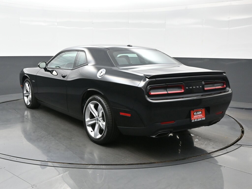Used 2017 Dodge Challenger R/T Coupe