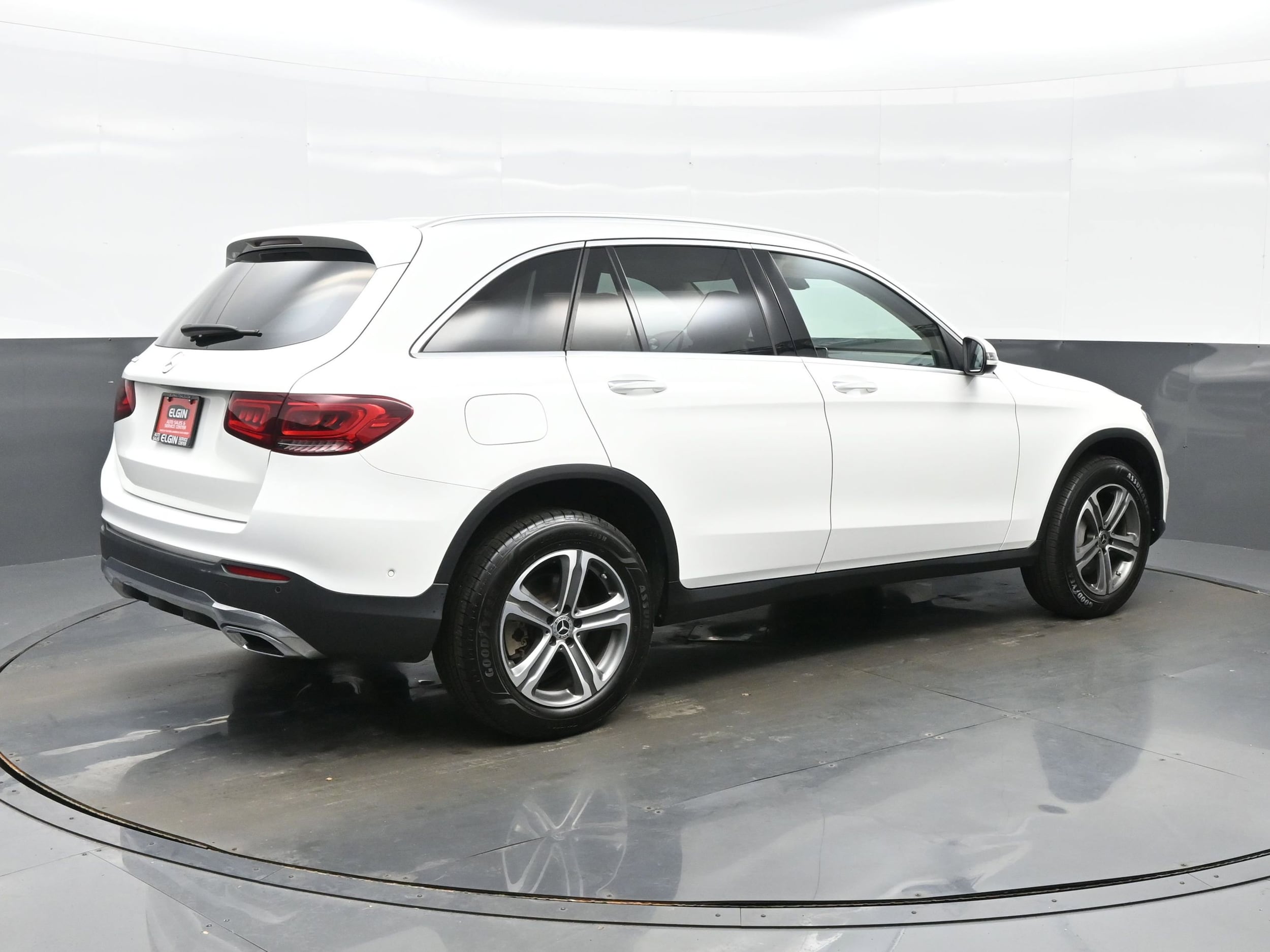2021 Mercedes-Benz GLC GLC300 - Photo 6