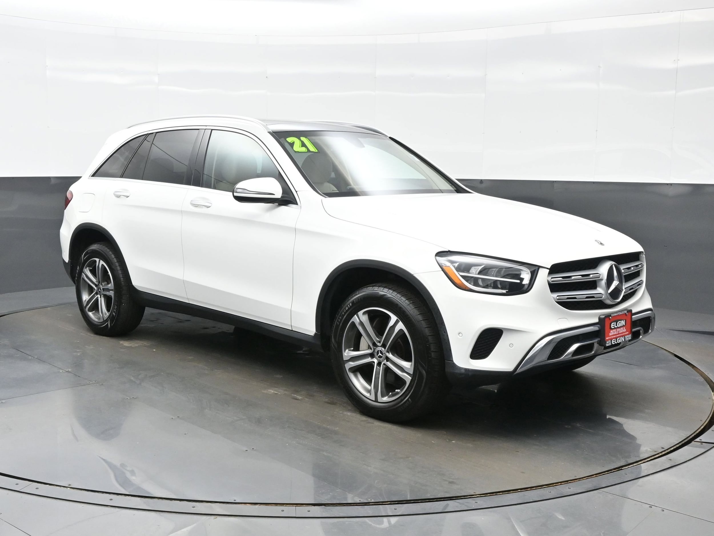 2021 Mercedes-Benz GLC GLC300 - Photo 8