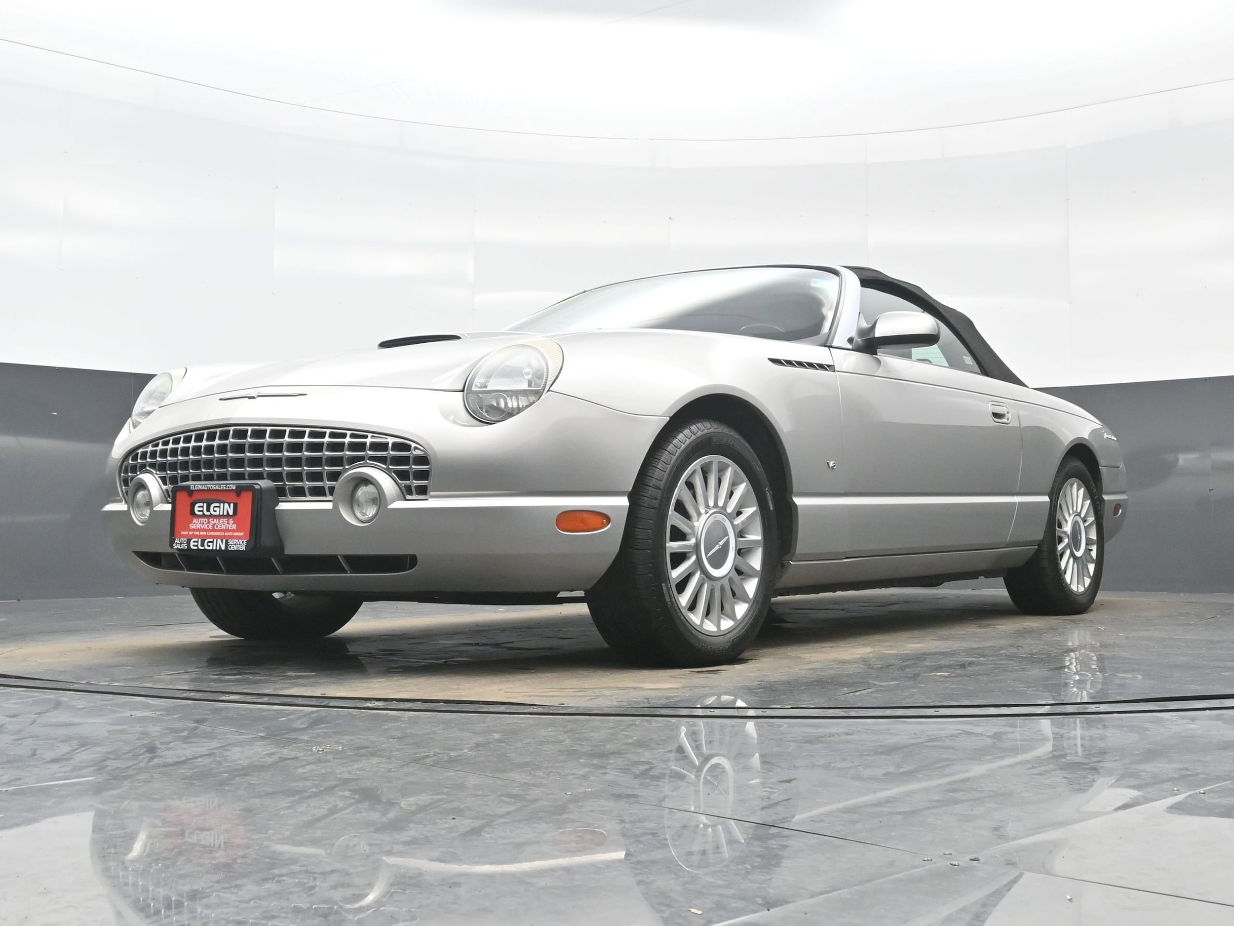 2004 Ford Thunderbird Deluxe - Photo 23